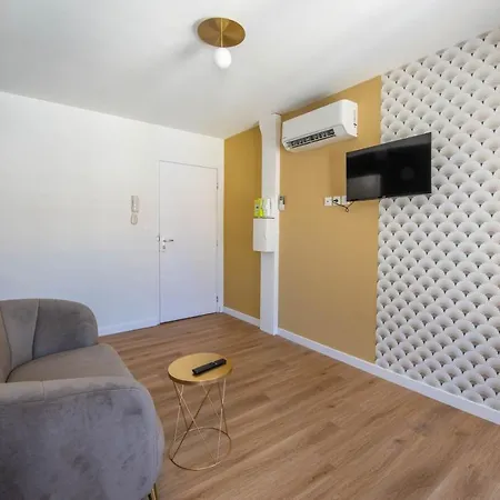 Welcomeagen*clim*fibre*salvador Dali *